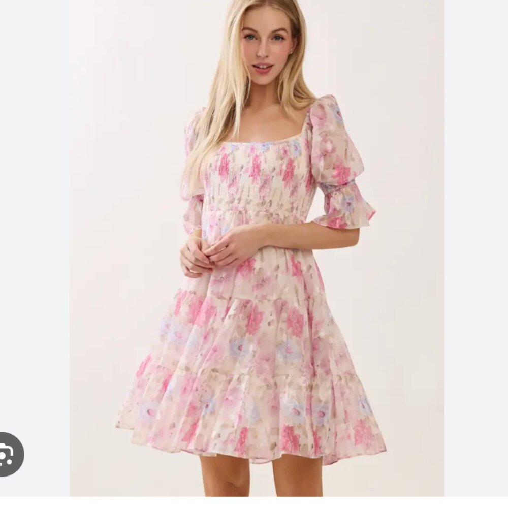 Gorgeous Cream Floral Puff Sleeve Dress